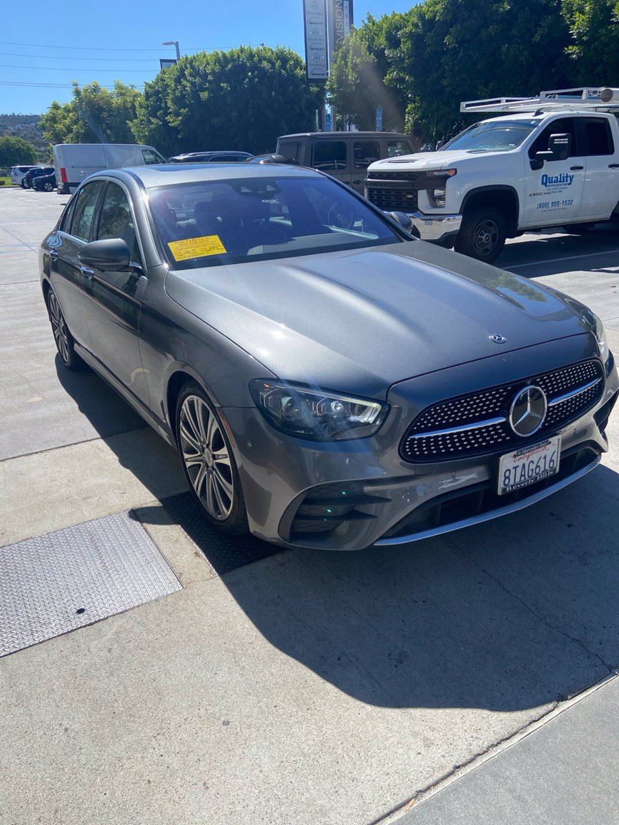 Used 2021 Mercedes-Benz E 350 Sedan image 4