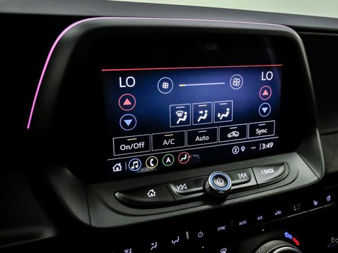 Used 2021 Chevrolet Camaro ZL1 image 73