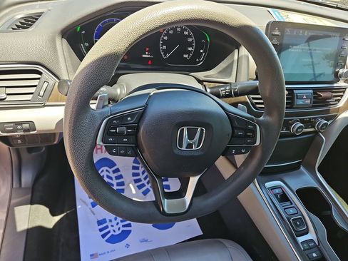 Used 2019 Honda Accord EX image 14