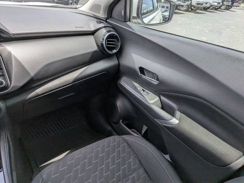 Used 2024 Nissan Kicks SV FWD image 16