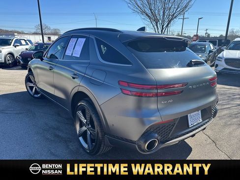 Used 2024 Genesis GV70 2.5T w/ Sport Prestige Package image 6