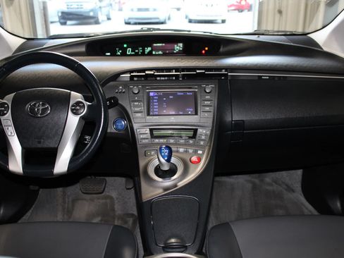 Used 2013 Toyota Prius Four FWD image 13