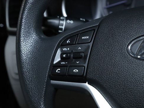 Used 2020 Hyundai Tucson SE image 22