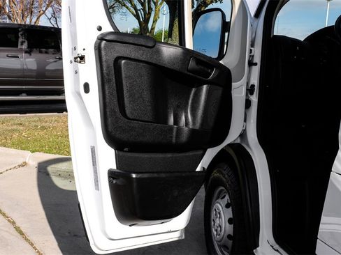 Used 2020 RAM ProMaster 1500 image 38