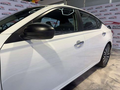 Used 2025 Nissan Altima 2.5 SV image 11