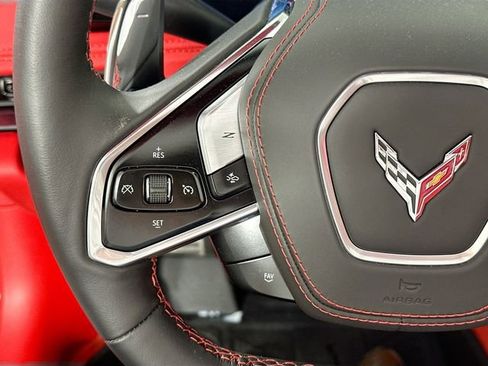 Used 2025 Chevrolet Corvette Stingray Premium Cpe w/ Z51 Performance Package RWD image 22