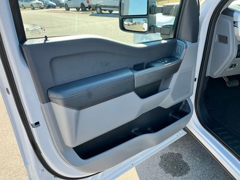 New 2026 Ford F350 XL w/ STX Appearance Package AWD/4WD image 11
