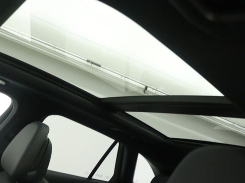 New 2026 Mercedes-Benz GLC 300 image 14