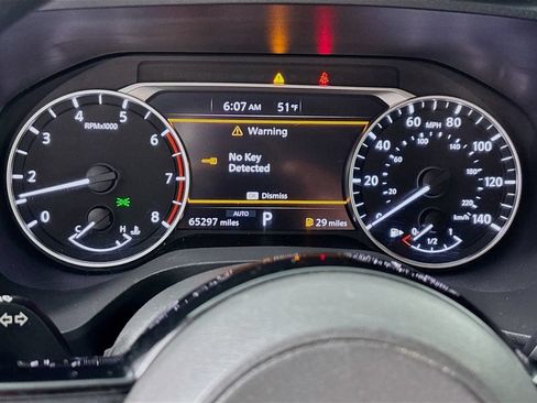 Used 2023 Nissan Rogue SV AWD/4WD image 13