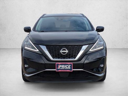 Used 2023 Nissan Murano SV image 2