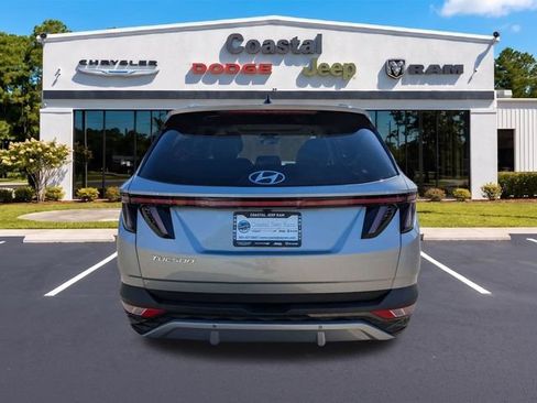 Used 2024 Hyundai Tucson Limited AWD/4WD image 5