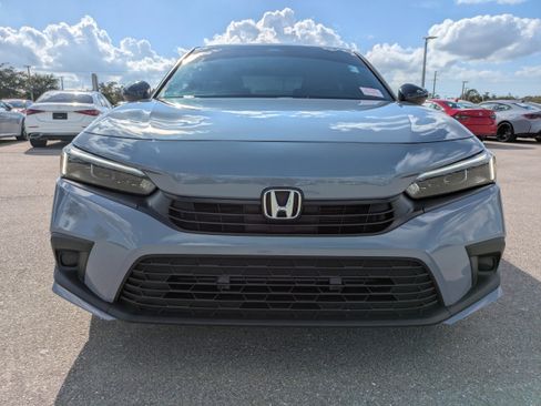 Used 2024 Honda Civic Sport image 3