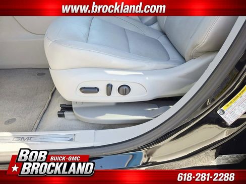 Used 2017 GMC Acadia SLT FWD image 40