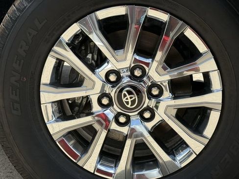 New 2026 Toyota Tacoma Limited AWD/4WD image 9