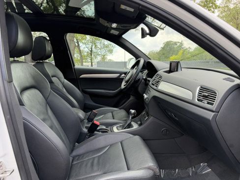 Used 2018 Audi Q3 2.0T Premium w/ Convenience Package AWD/4WD image 28