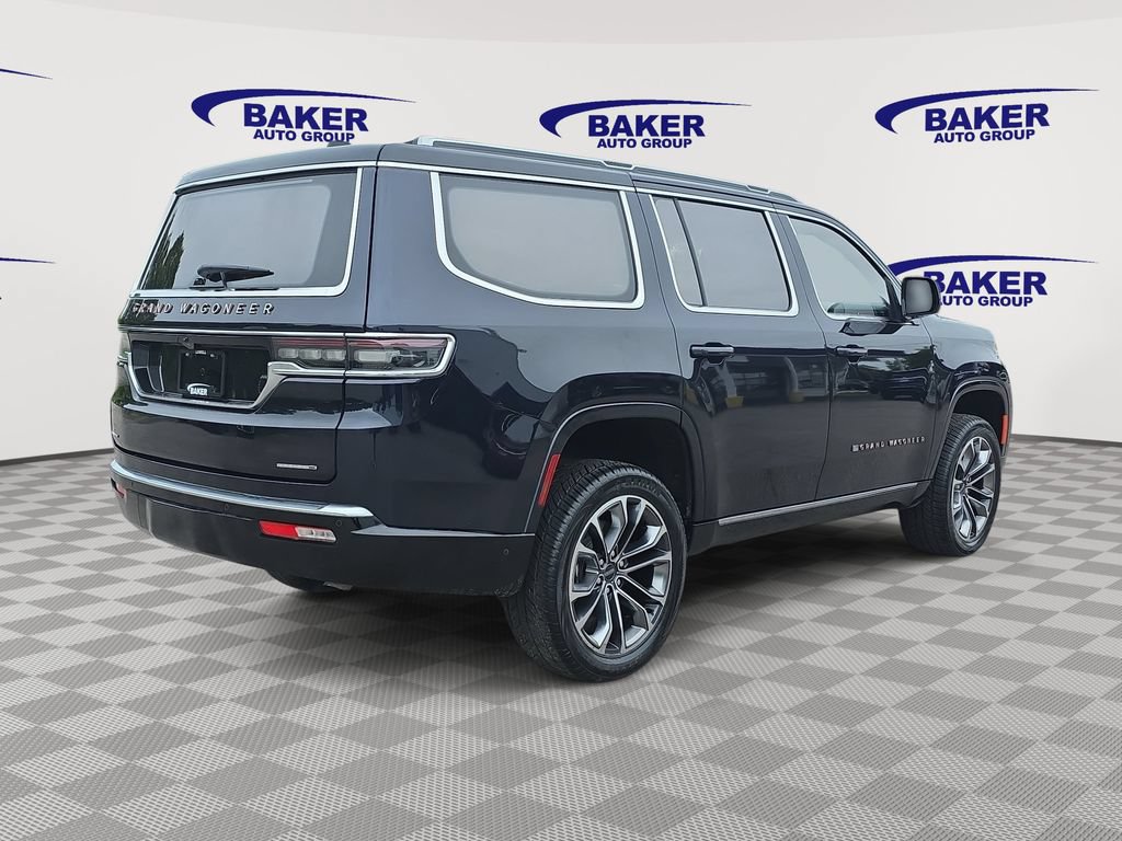 Used 2023 Jeep Grand Wagoneer Series III AWD/4WD image 3