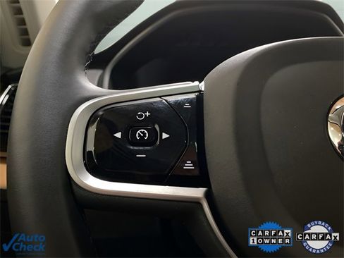 Used 2025 Volvo XC90 B6 Plus image 33