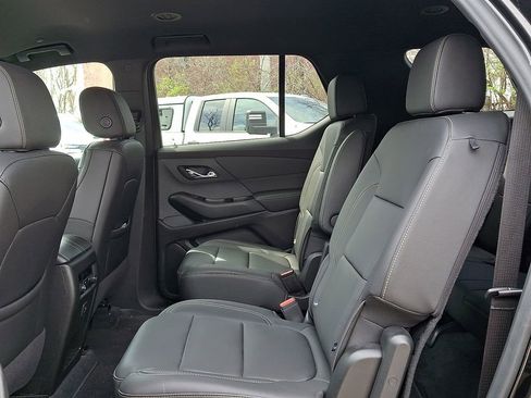 Certified 2023 Chevrolet Traverse LT image 11