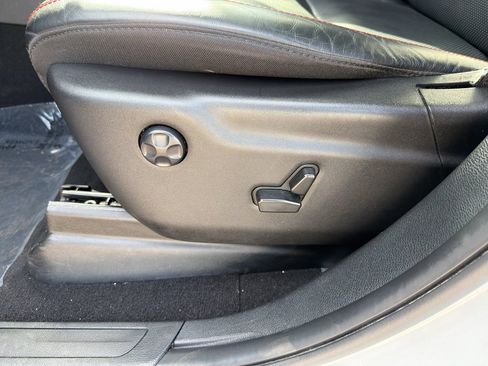 Used 2024 Dodge Durango GT image 13