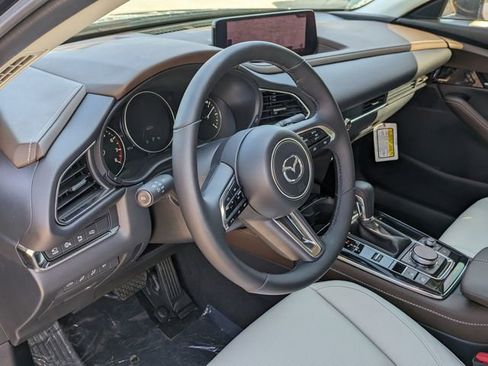 New 2025 MAZDA CX-30 2.5 Turbo w/ Premium Plus Pkg image 13