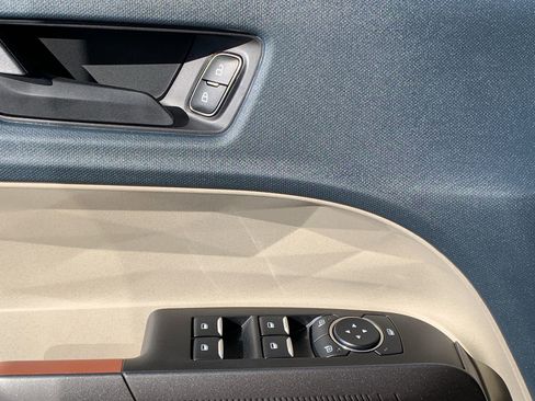 New 2025 Ford Maverick Lariat w/ 4K Tow Package image 20