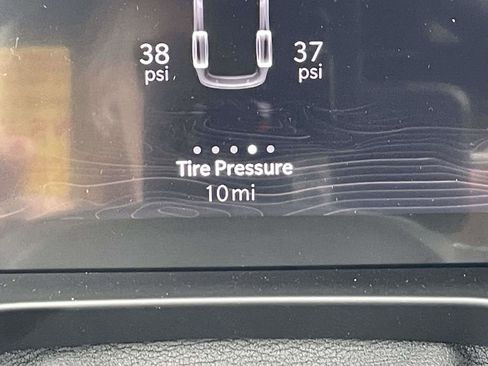 New 2025 Jeep Grand Cherokee L Limited w/ Luxury Tech Group II image 30