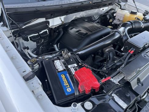 Used 2013 Ford F150 XLT w/ Luxury Equipment Group image 41