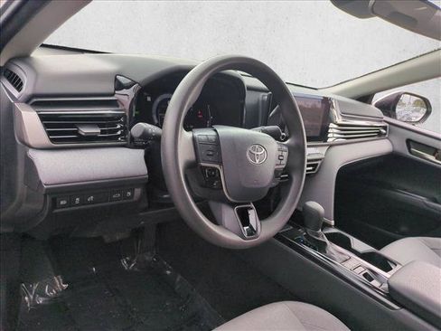 Used 2025 Toyota Camry LE FWD image 10