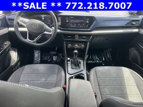 Certified 2024 Volkswagen Taos SE FWD image 16