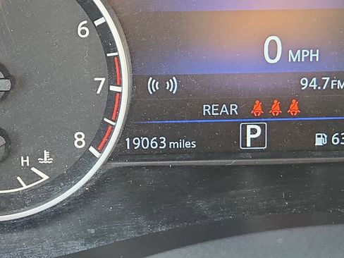 Used 2024 Nissan Murano SV w/ SV Midnight Edition Package image 17