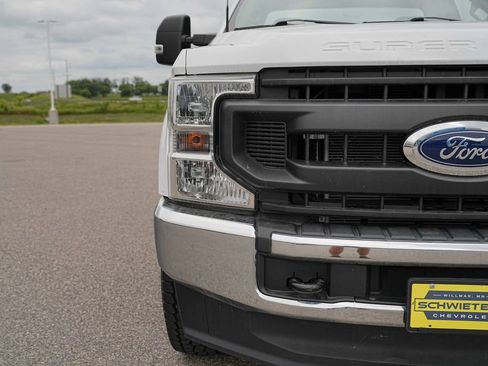 Used 2022 Ford F350 XL w/ Power Equipment Group AWD/4WD image 3