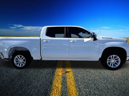New 2026 Chevrolet Silverado 1500 LT image 19