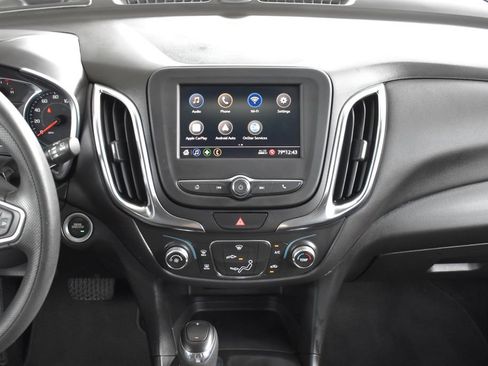 Used 2021 Chevrolet Equinox LT FWD image 17