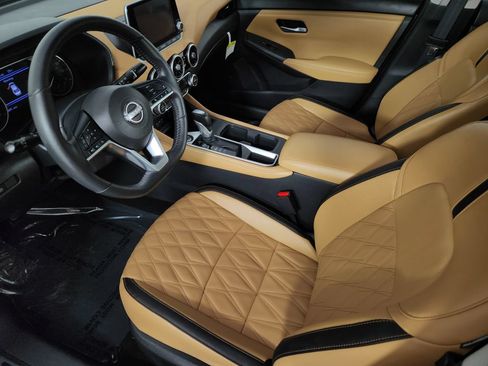 Certified 2025 Nissan Sentra SV w/ SV Premium Package FWD image 12