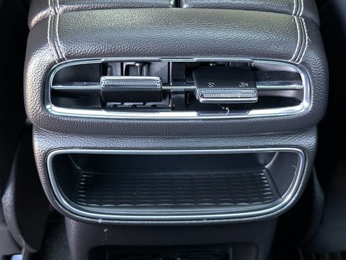 Used 2022 Genesis GV80 2.5T w/ Advanced Package 03 image 14