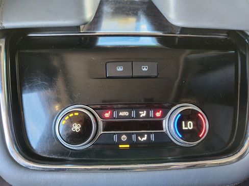 Used 2019 Lincoln Navigator Reserve image 34