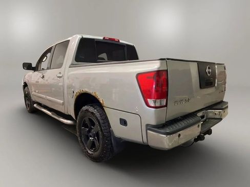 Used 2005 Nissan Titan SE w/ (W01) Utility Bed Pkg image 3