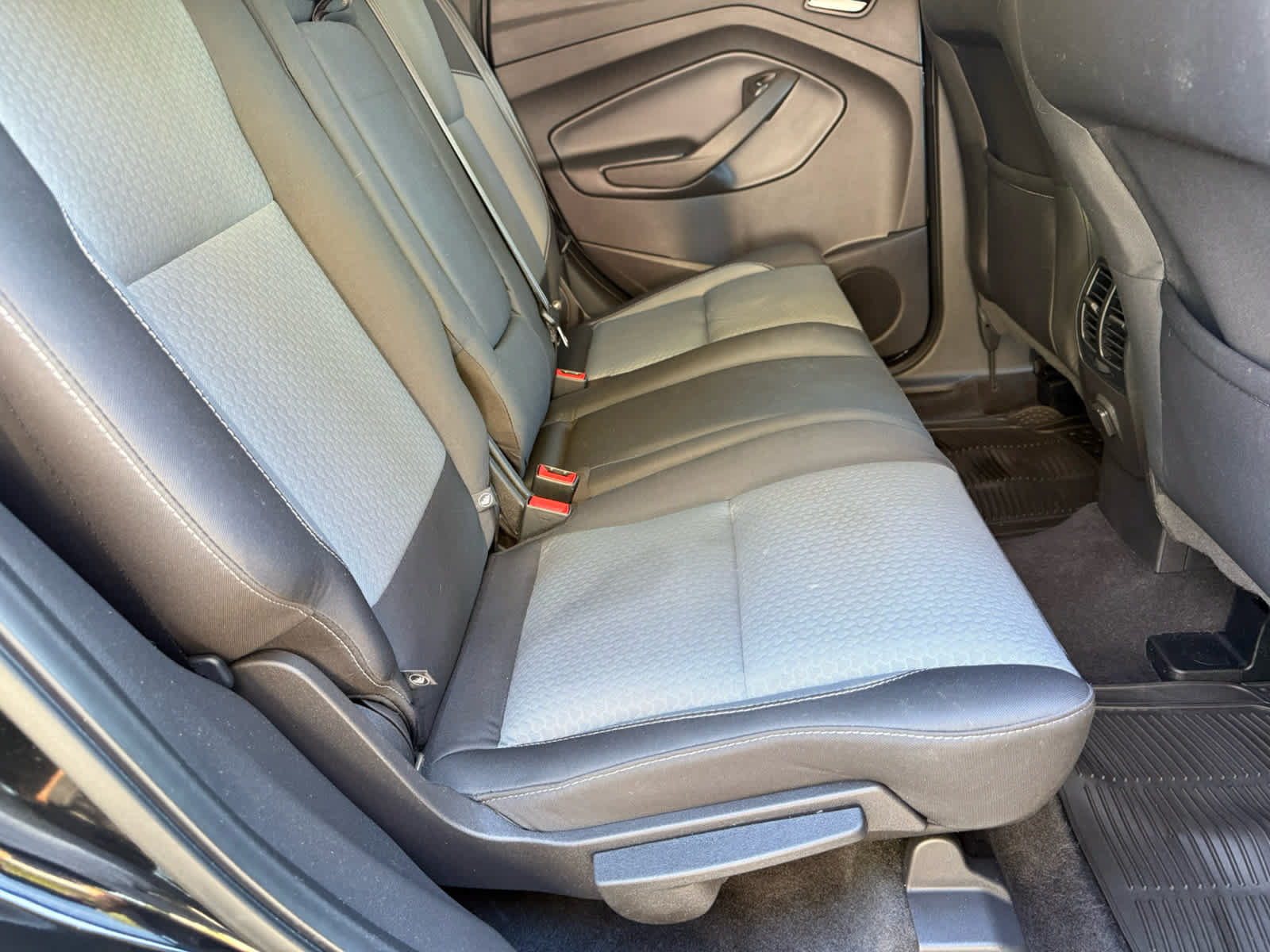Used 2018 Ford Escape SE w/ SE Sync 3 Package FWD image 7