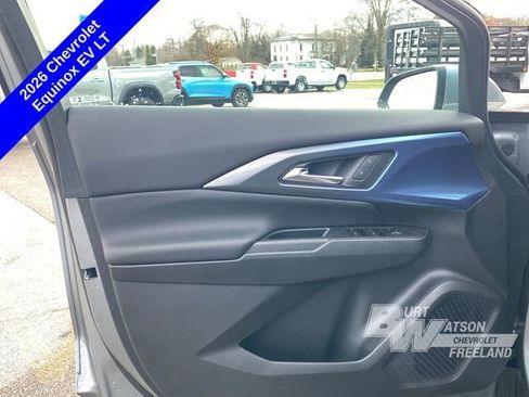 New 2026 Chevrolet Equinox EV LT image 10