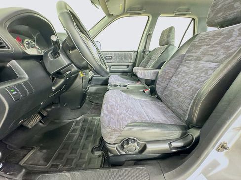 Used 2003 Honda CR-V LX image 23