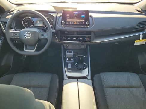 New 2026 Nissan Rogue SV w/ Cold Weather Package FWD image 7