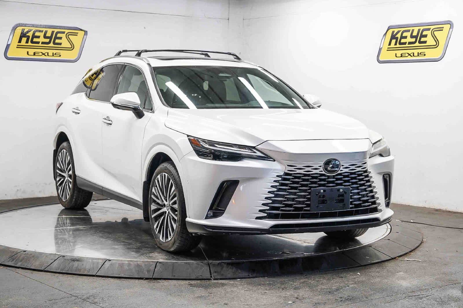 Used 2024 Lexus RX 350 Premium Plus w/ Convenience Package FWD image 5