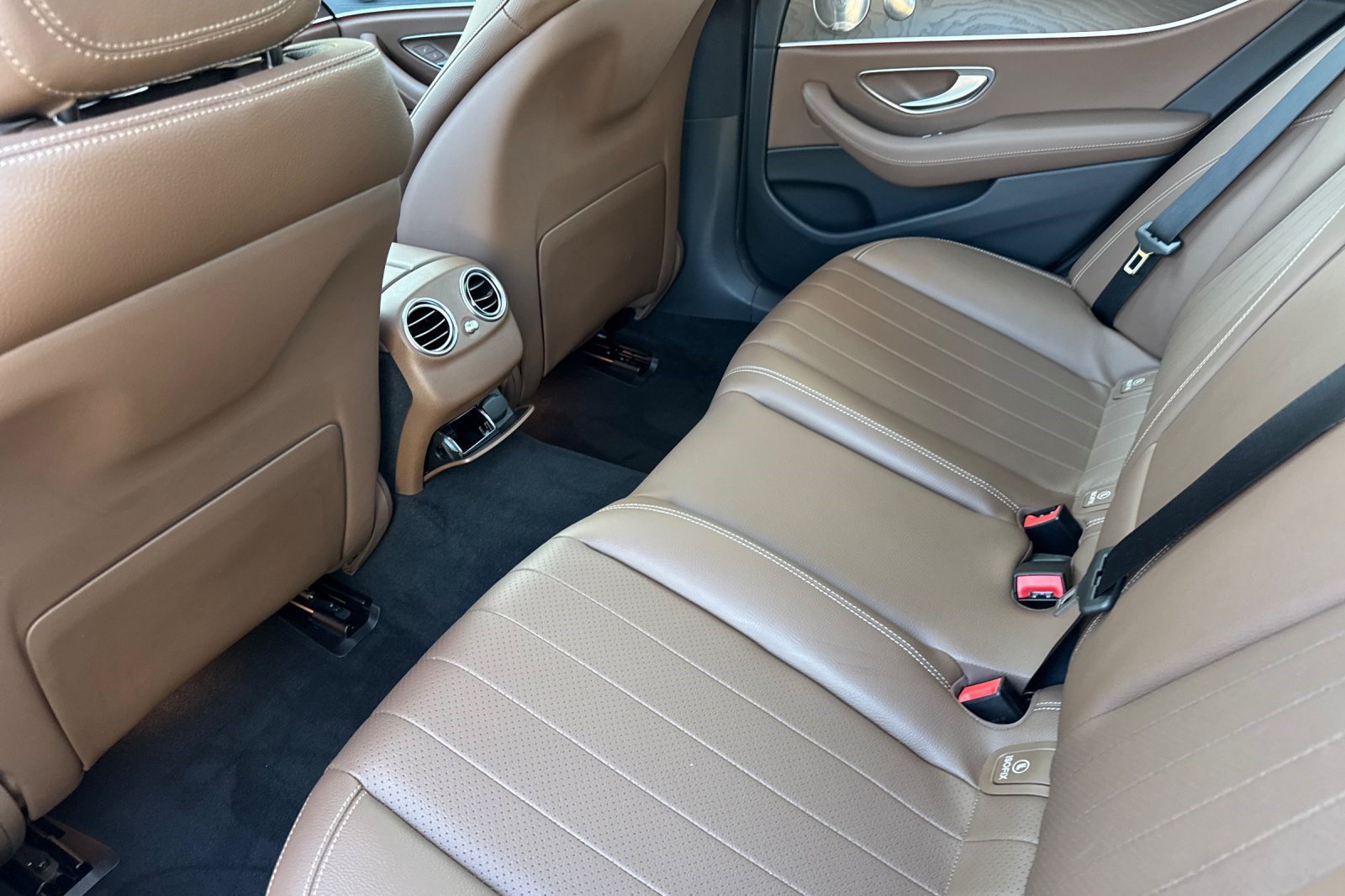 Certified 2022 Mercedes-Benz E 350 Sedan image 27