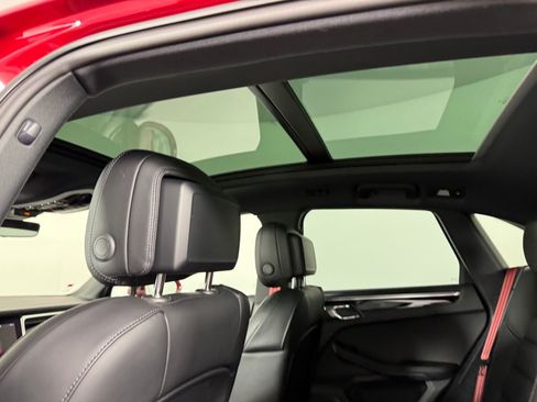 New 2026 Porsche Macan S image 17