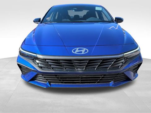 New 2026 Hyundai Elantra Sport image 2