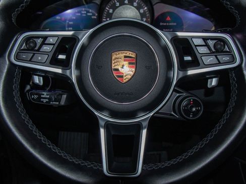 Used 2019 Porsche Cayenne AWD/4WD image 12