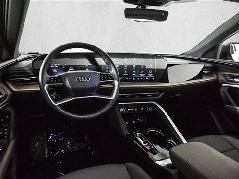 Certified 2025 Audi Q5 Premium w/ Convenience Package AWD/4WD image 19