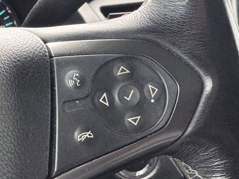 Used 2018 Chevrolet Tahoe LT w/ LT Signature Package image 12