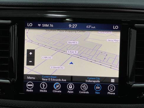 Used 2019 Chrysler Pacifica Limited FWD image 10