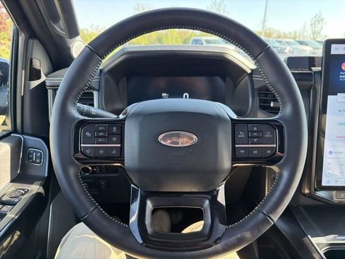 Used 2023 Ford F150 Lightning Platinum AWD/4WD image 63